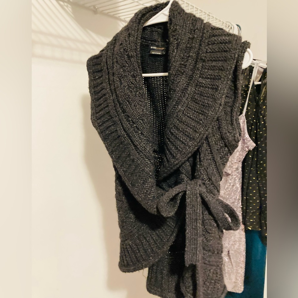 BCBG knit sweater with tie, size small, dark gray / black.